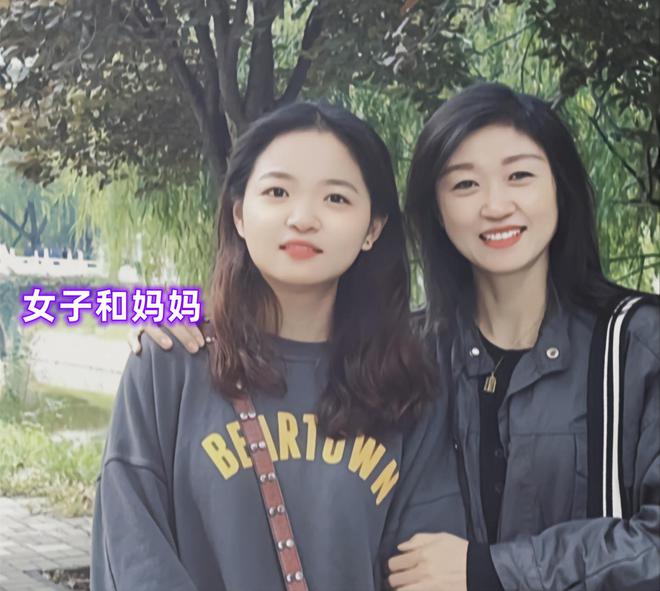 河南：女子在家躺平摆烂妈妈一天元气满满还练出了马甲线(图5)